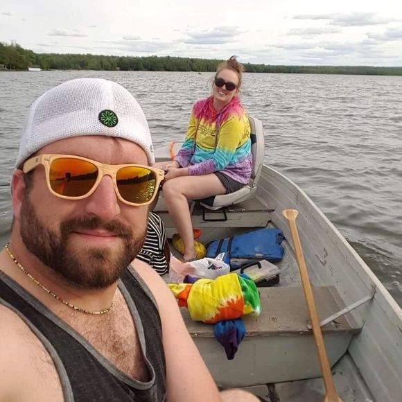 Meet your Posher, Taylor - Picture 1 of 1